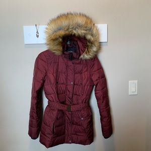 Winter jacket w/ belt & removable faux fur hood